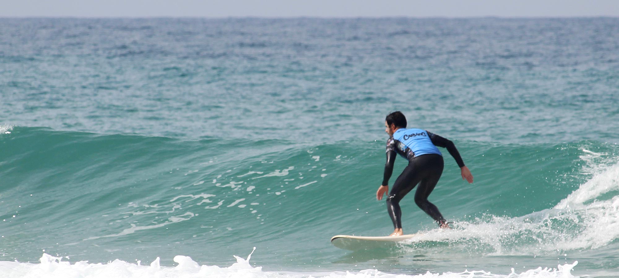 ¿Quieres saber cuándo es el Mejor Momento para Surfear en la Playa de El Palmar?
