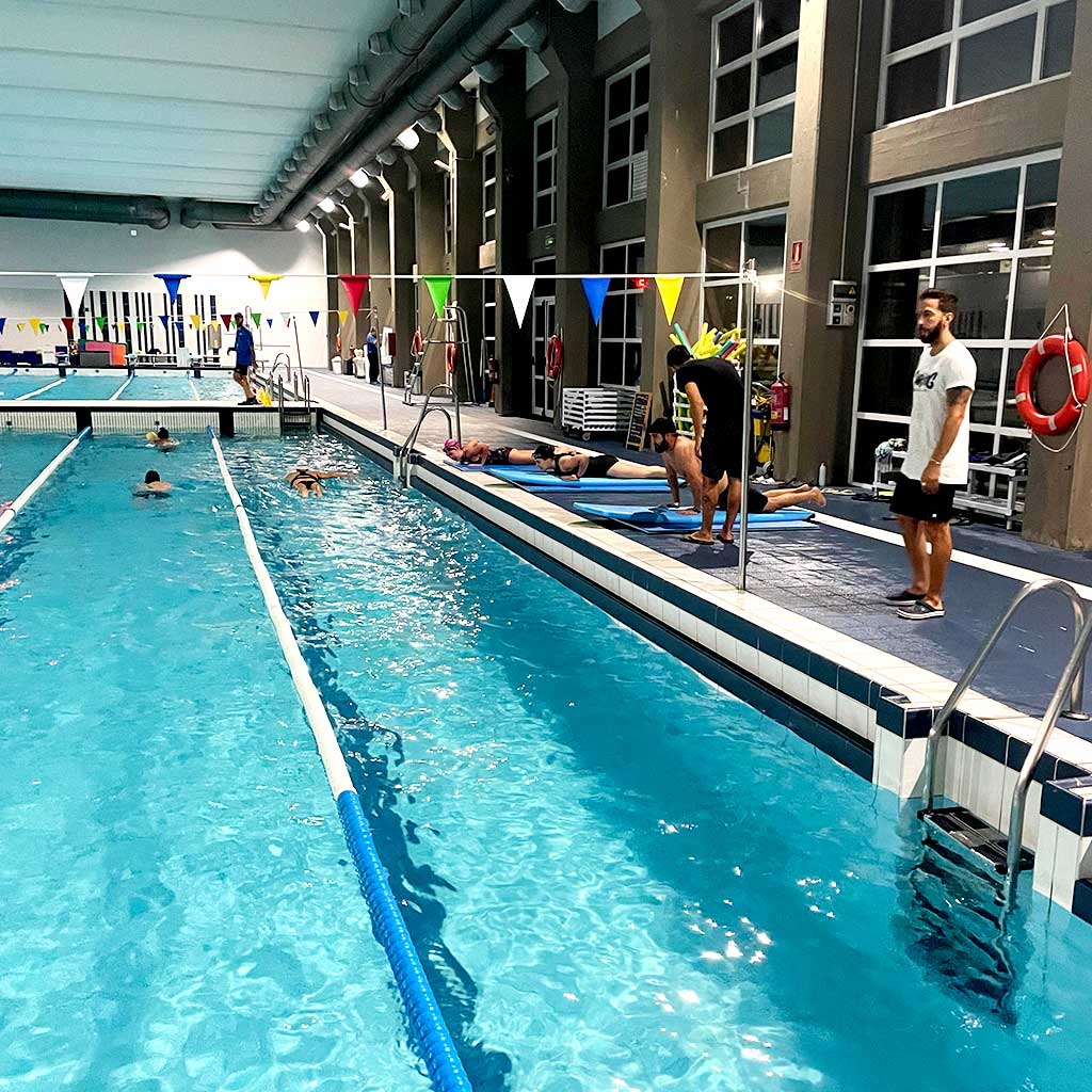 Entrenamiento de Surf en Madrid | Forus Chamartín - Carving Social Club