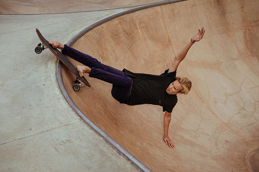 Go Slide! Go surfing! - Carving Social Club