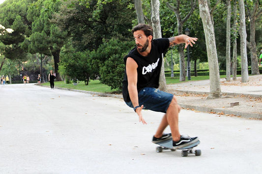 Surfea las calles y calma tu sed - Carving Social Club