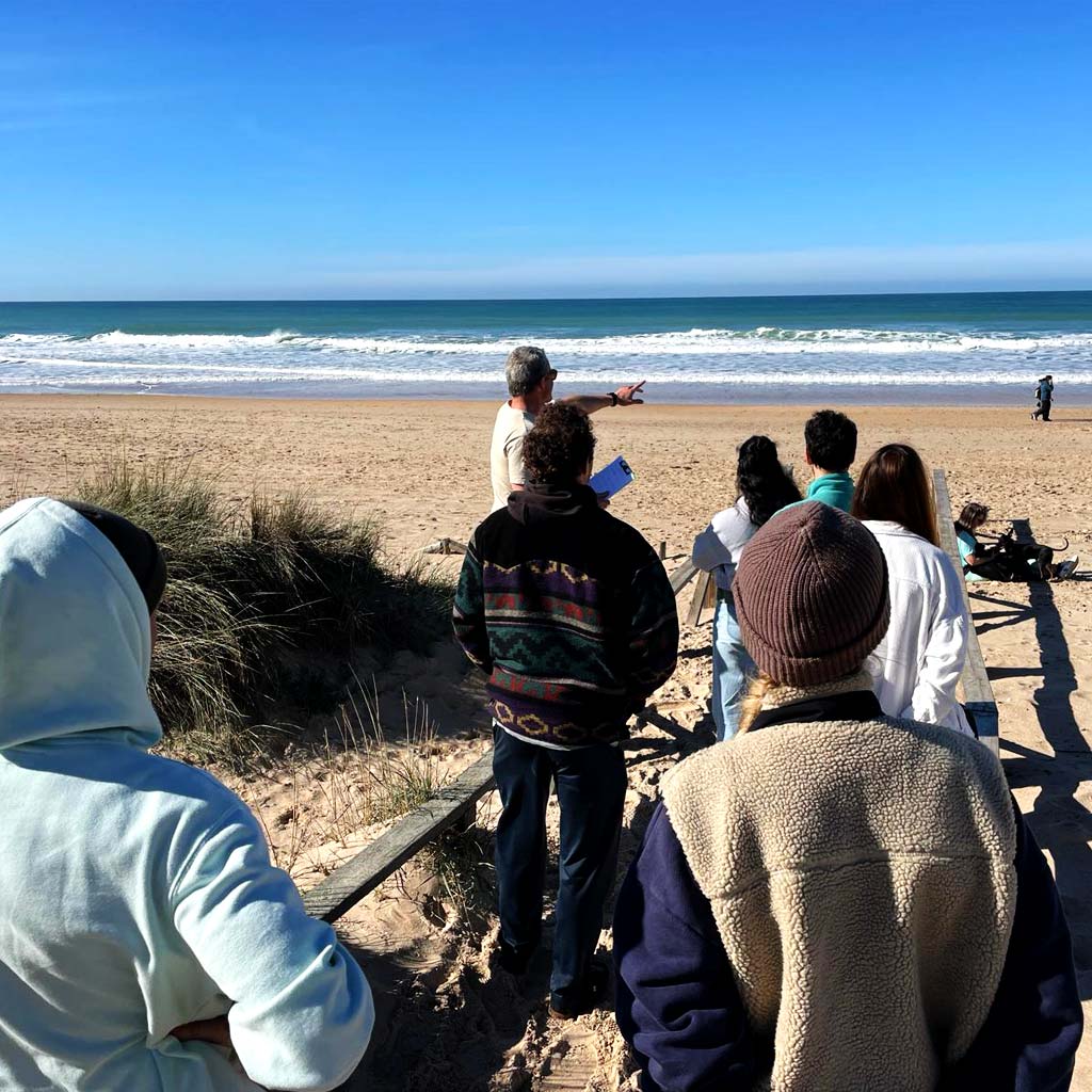 19 al 21 Abril 2024 | Surf Coaching de Surf en El Palmar con Miguel Rodríguez - Carving Social Club
