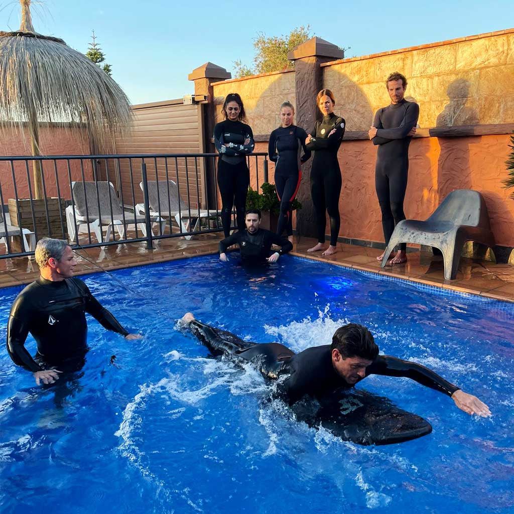 19 al 21 Abril 2024 | Surf Coaching de Surf en El Palmar con Miguel Rodríguez - Carving Social Club