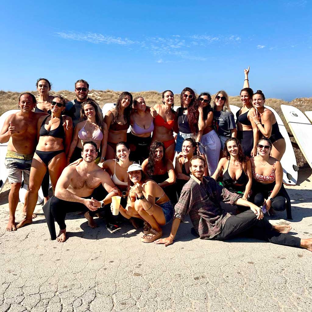 Experiencia de surf con Carving Social Club en El Palmar