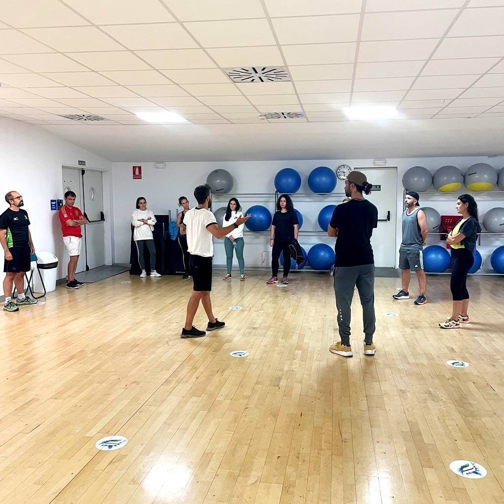 Bonos Sesiones Grupales Surf Traininig | Forus Chamartín - Carving Social Club